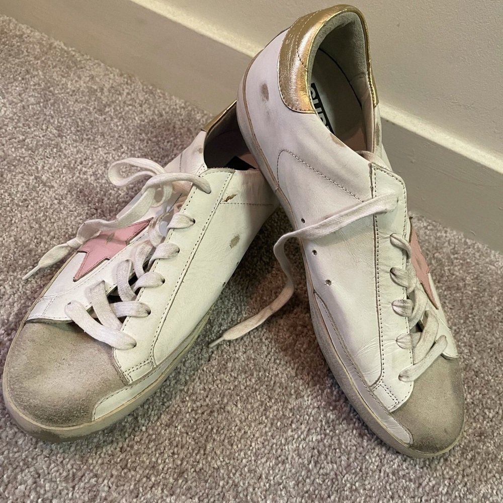 Golden Goose Superstar low gold and pink sneaker
